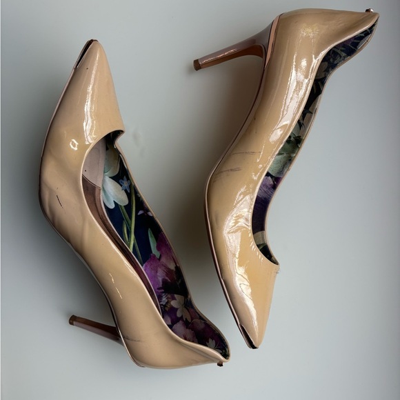 Ted Baker Beige Heels - Picture 1 of 5